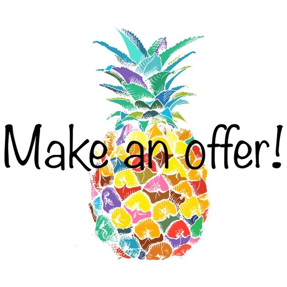 🍍MAKE ME AN OFFER! Prices are suggestions! 🍍 - Picture 1 of 1